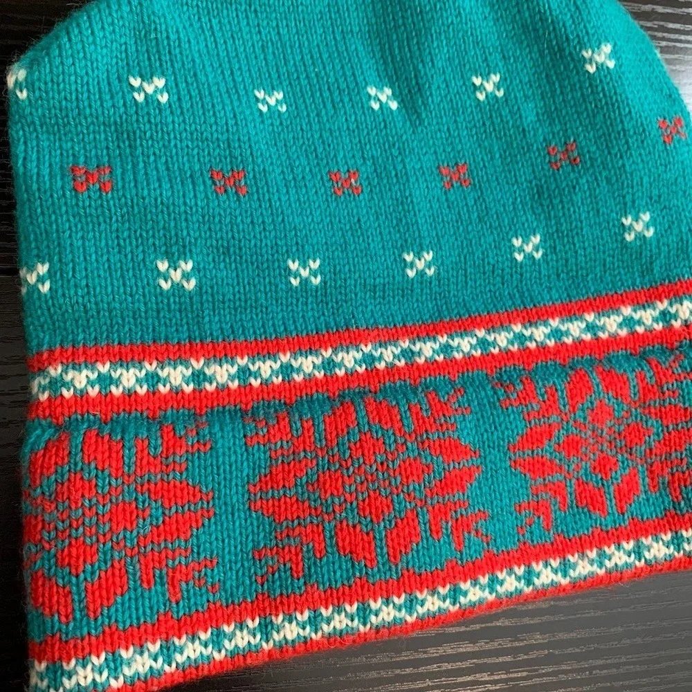 Vintage Vermont Originals Knit Winter Ski Hat Beanie Snowflakes‎ 100% Wool